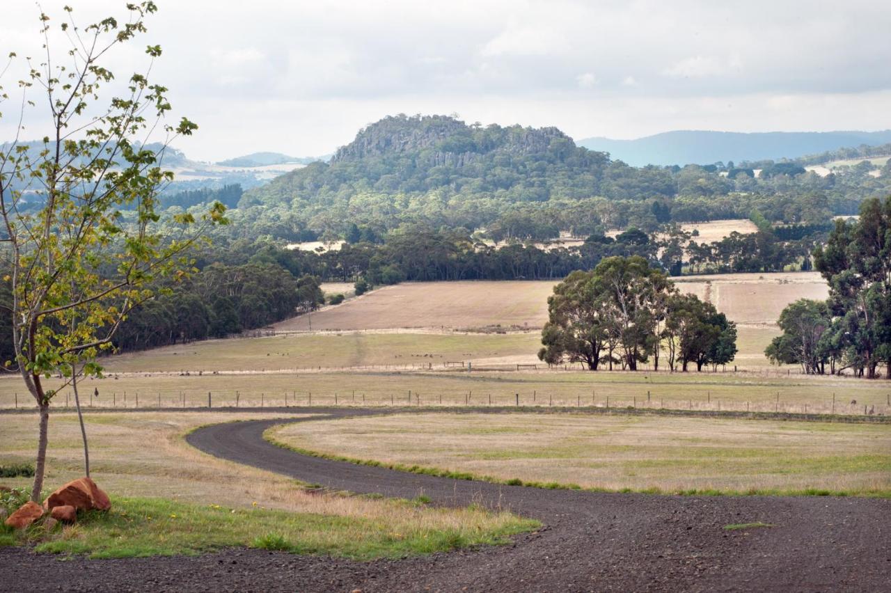 Hanging Rock Views Woodend Exterior foto