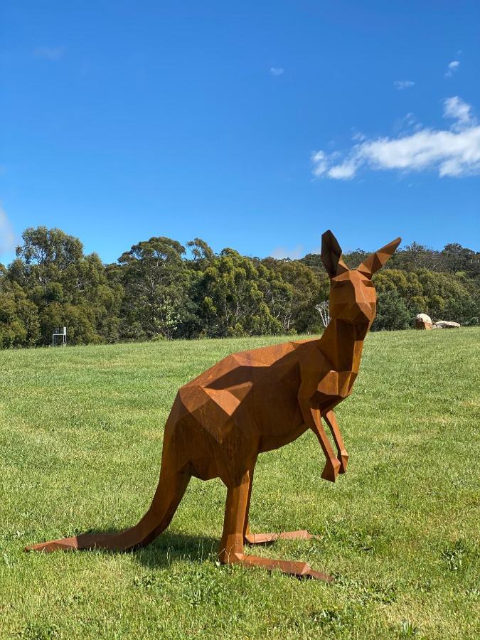 Hanging Rock Views Woodend Exterior foto